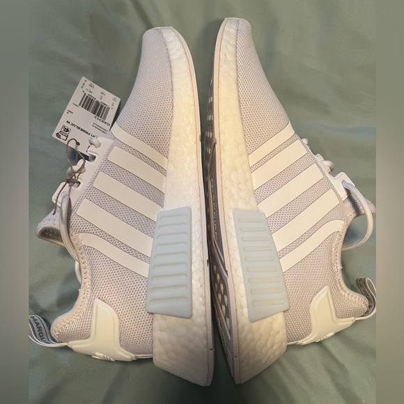 Adidas Nmd_R1 Women’s size 7.5 - Picture 5 of 7